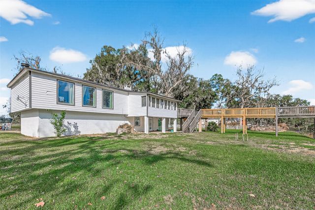 29927 County Road 25, Damon, TX 77430