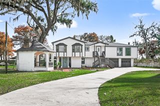 29927 County Road 25, Damon, TX 77430