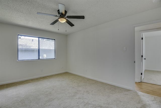 1105 Hickory Hill Drive, Arlington, TX 76014