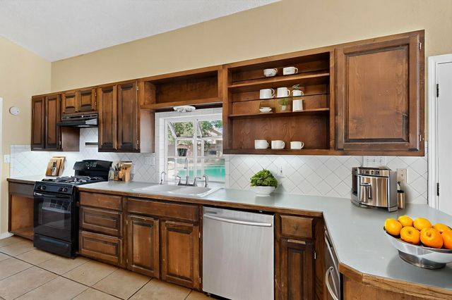 1201 Marlborough Drive, Fort Worth, TX 76134