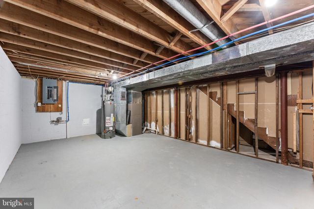 210 BEECHWOOD RD, Wilmington, DE 19809