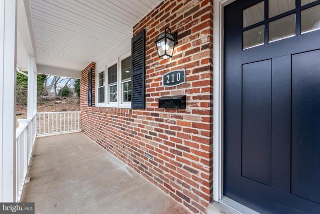 210 BEECHWOOD RD, Wilmington, DE 19809