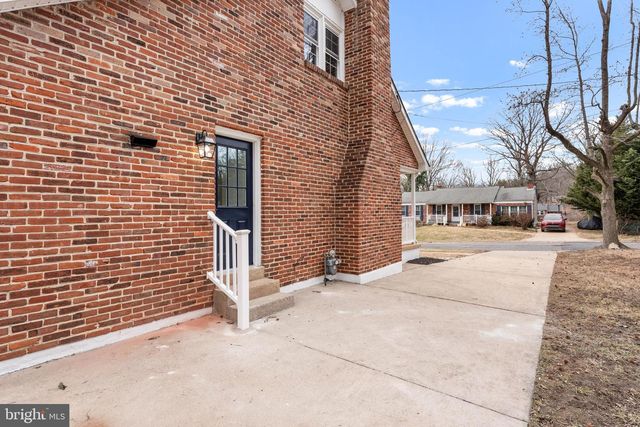 210 BEECHWOOD RD, Wilmington, DE 19809