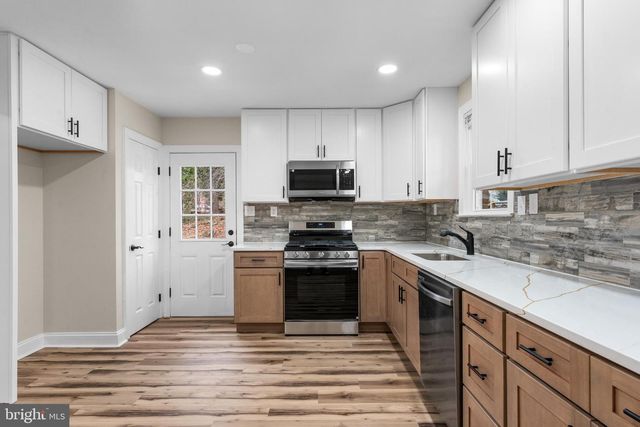 210 BEECHWOOD RD, Wilmington, DE 19809