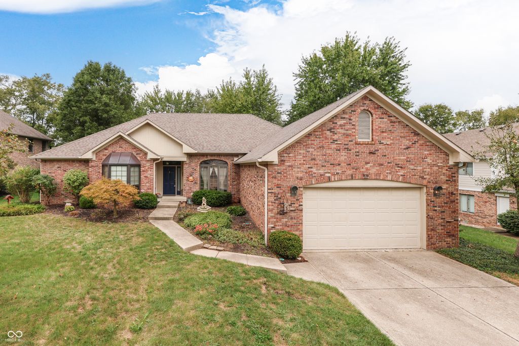 4944 Silver Springs Court, Greenwood, IN 46142
