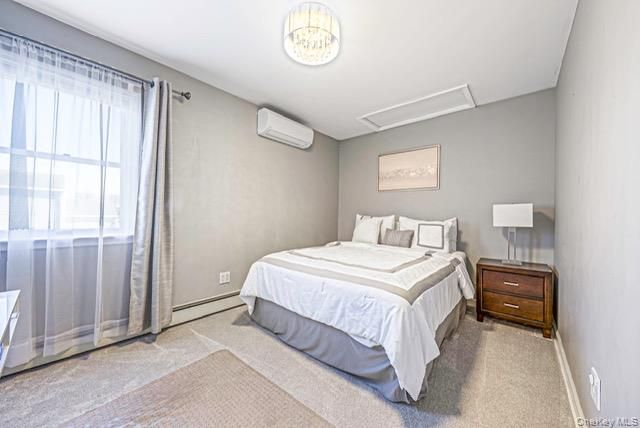 581 Roosevelt Avenue, Massapequa Park, NY 11762