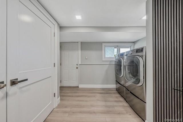 581 Roosevelt Avenue, Massapequa Park, NY 11762