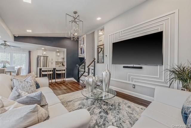 581 Roosevelt Avenue, Massapequa Park, NY 11762