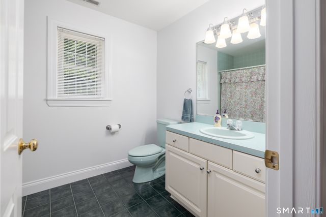 325 Georgetown Drive, Watertown, CT 06795