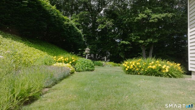 325 Georgetown Drive, Watertown, CT 06795