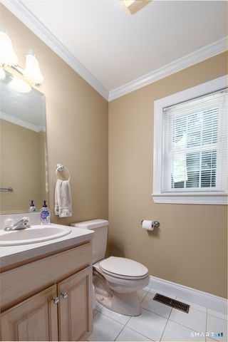 325 Georgetown Drive, Watertown, CT 06795