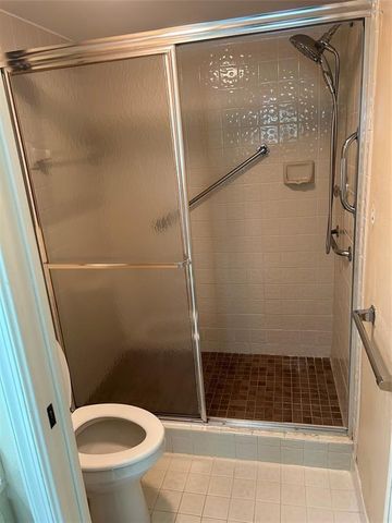 7214 S Devon Drive 211, Tamarac, FL 33321