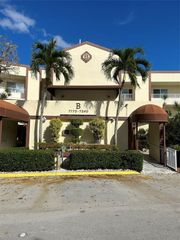 7214 S Devon Drive 211, Tamarac, FL 33321