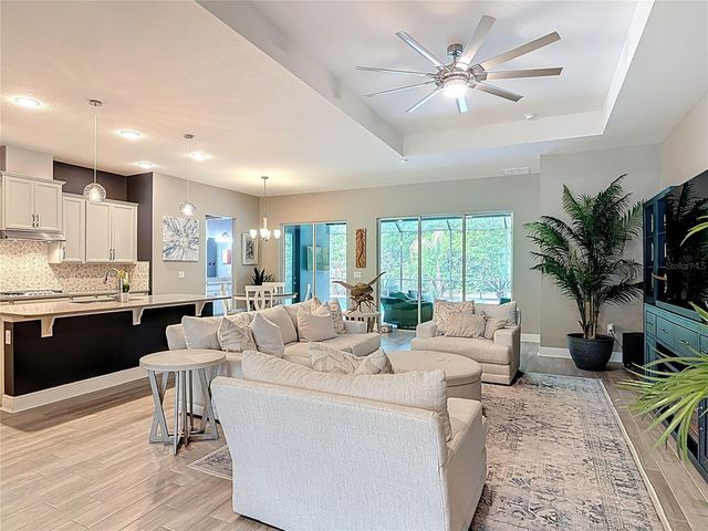 477 NOWELL LOOP, Deland, FL 32724