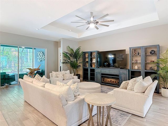 477 NOWELL LOOP, Deland, FL 32724