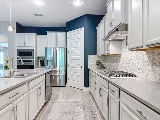 477 NOWELL LOOP, Deland, FL 32724