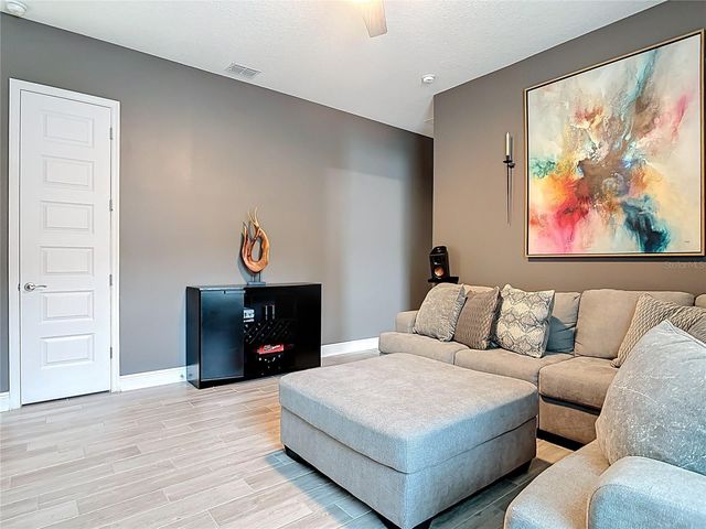 477 NOWELL LOOP, Deland, FL 32724