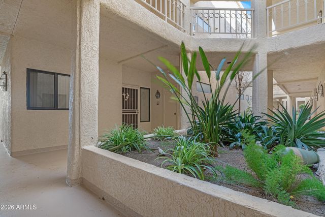 19400 N WESTBROOK Parkway 221, Peoria, AZ 85382