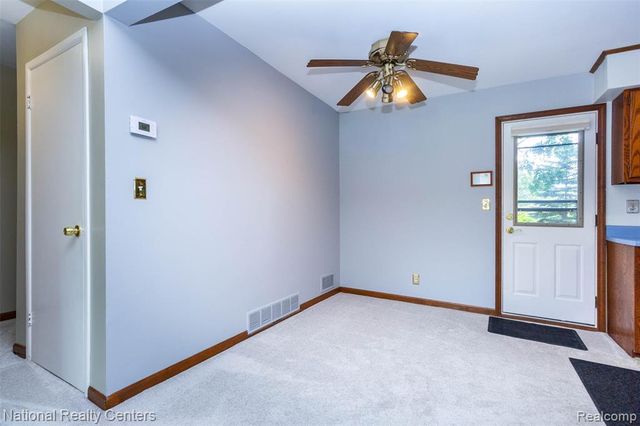 2475 Lafay, West Bloomfield, MI 48324