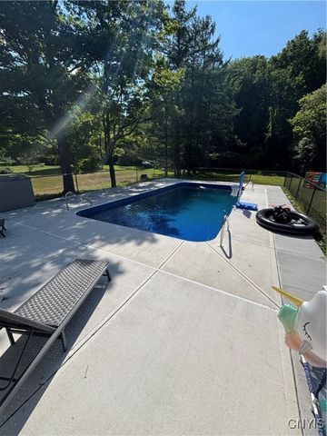 4485 Apulia Road, Dewitt, NY 13078