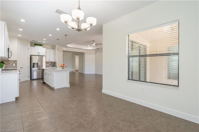 3549 Canopy CIR, Naples, FL 34120