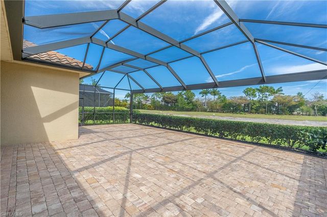 3549 Canopy CIR, Naples, FL 34120