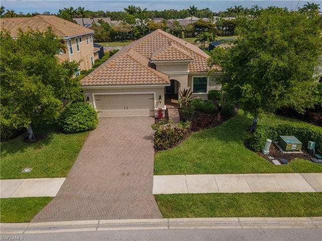 3549 Canopy CIR, Naples, FL 34120