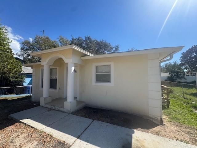 3619 E HENRY AVENUE, Tampa, FL 33610