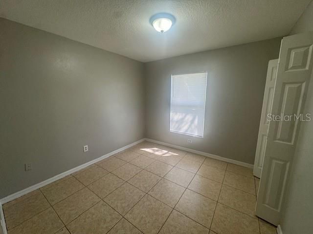 3619 E HENRY AVENUE, Tampa, FL 33610