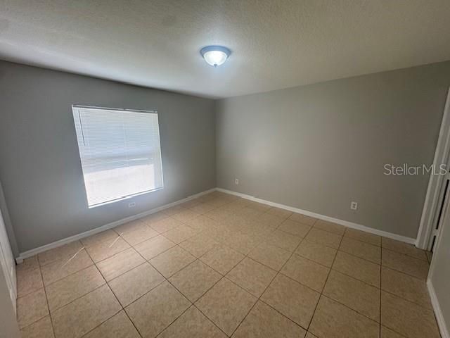 3619 E HENRY AVENUE, Tampa, FL 33610