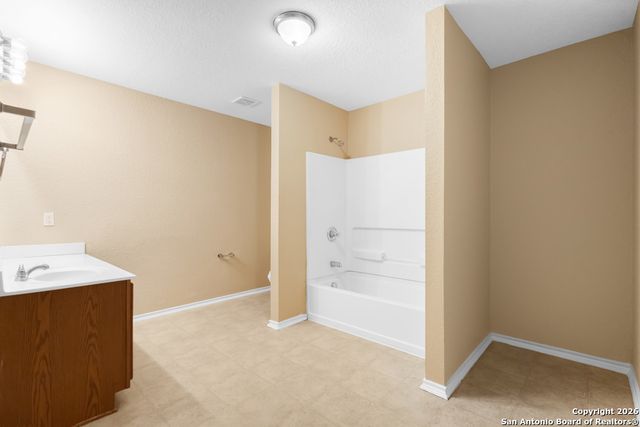 4302 Stetson View, San Antonio, TX 78223