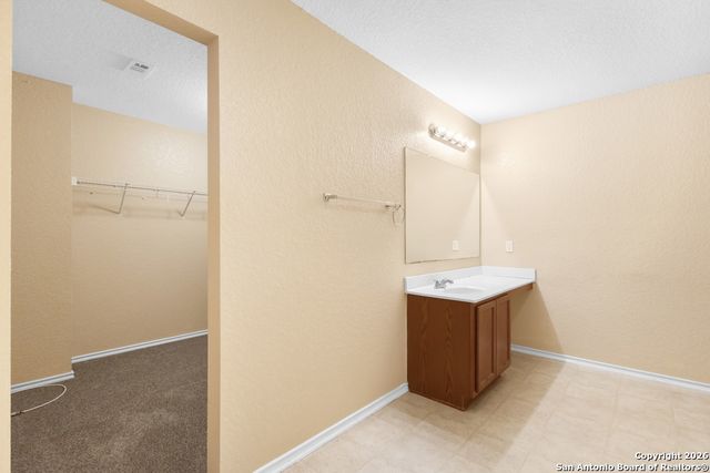 4302 Stetson View, San Antonio, TX 78223