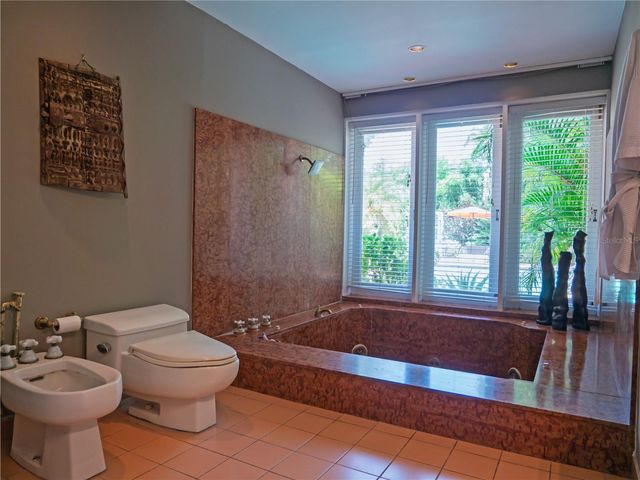 1330 INDIAN ROCKS ROAD, Belleair, FL 33756
