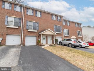 4860 WEATHERHILL DR, Wilmington, DE 19808