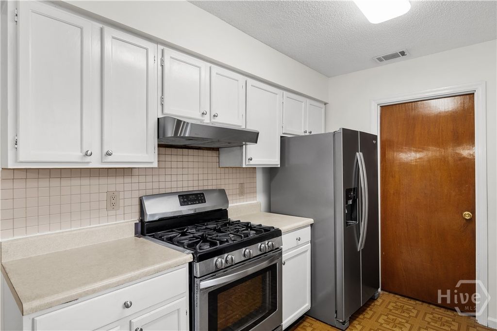 Image 26 of property listing at 64 Beaver Run Drive, Savannah, GA 31419