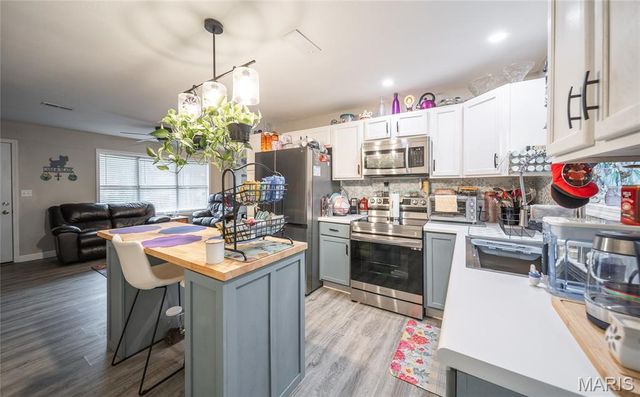 615 W 4th Street, Dixon, MO 65459