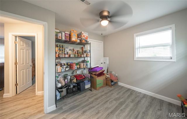 615 W 4th Street, Dixon, MO 65459