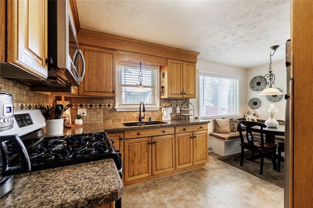 110 Verstreet Drive, Greece, NY 14616