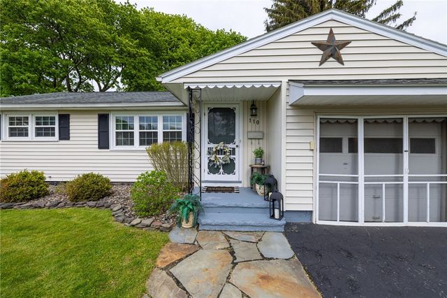 110 Verstreet Drive, Greece, NY 14616