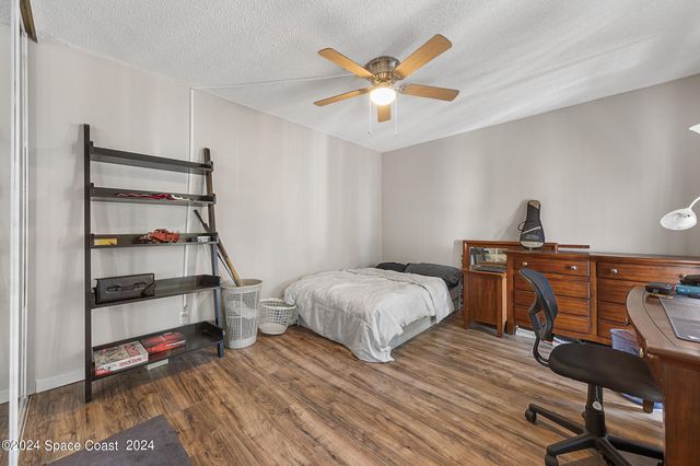 3414 Vista Oaks Circle NE, Palm Bay, FL 32905