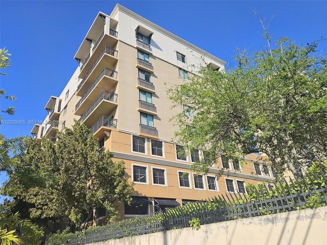 3530 SW 22nd Street 505, Miami, FL 33145
