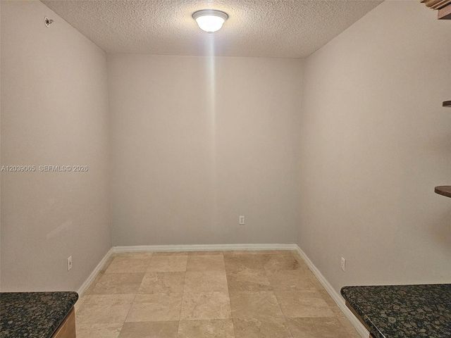 3530 SW 22nd Street 505, Miami, FL 33145