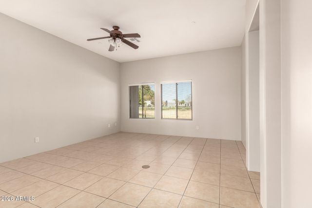 7802 W ORANGEWOOD Avenue, Glendale, AZ 85303