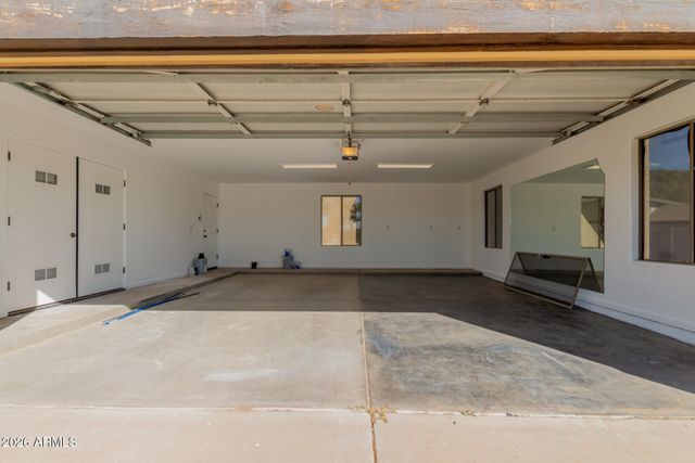 7802 W ORANGEWOOD Avenue, Glendale, AZ 85303