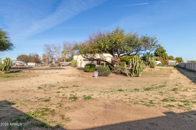 7802 W ORANGEWOOD Avenue, Glendale, AZ 85303