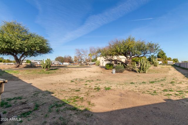 7802 W ORANGEWOOD Avenue, Glendale, AZ 85303