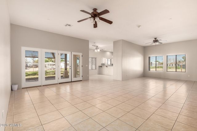 7802 W ORANGEWOOD Avenue, Glendale, AZ 85303