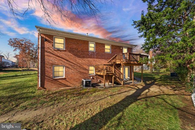6101 BRIARVIEW CT, Alexandria, VA 22310