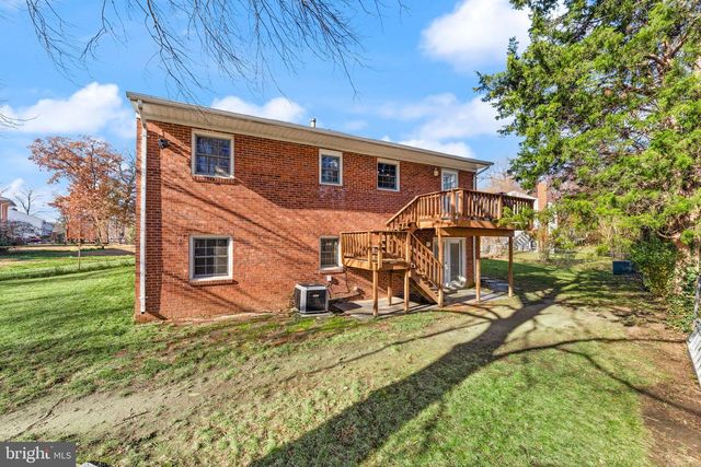 6101 BRIARVIEW CT, Alexandria, VA 22310