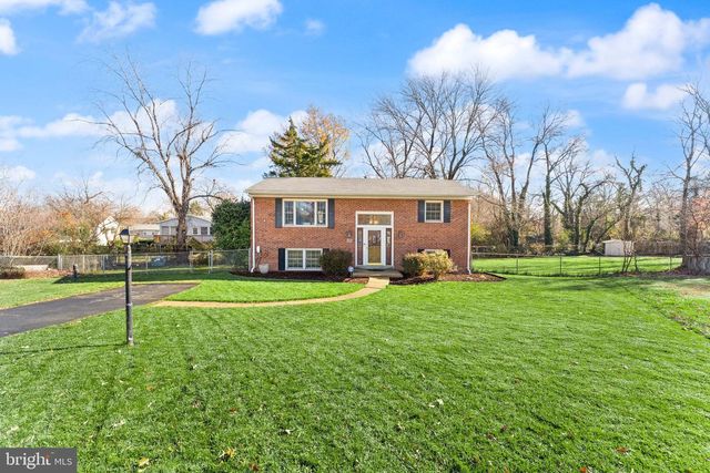 6101 BRIARVIEW CT, Alexandria, VA 22310